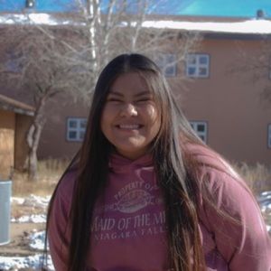 Meet your Posher, Ana